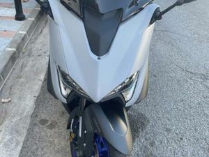 YAMAHA - TMAX 560 TECH MAX