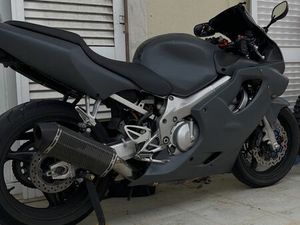 CBR 600 F4I 2002 SÃO DOMINGOS DE RANA