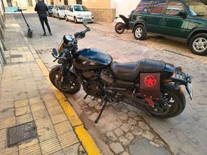 HARLEY DAVIDSON - STREET ROAD