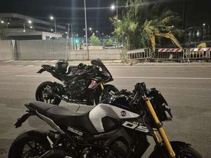 YAMAHA MT-09 SP BLU/AZZURRO