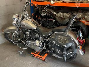 HARLEY DAVIDSON HERITAGE