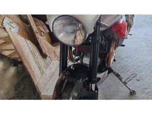 V11 SPORT NAKED (2002)