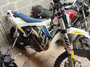 HUSQVARNA
