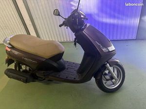 SCOOTER PEUGEOT VIVACITY 125