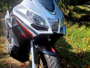 APRILIA 850SRV 1ER MAIN