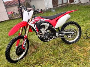 250 CRF R