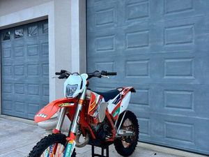 125 EXC 2015 FACTORY