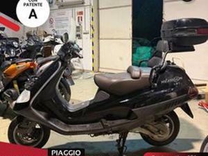 PIAGGIO HEXAGON 180 LXT