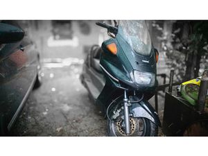 YAMAHA MAJESTY 250 CM? →