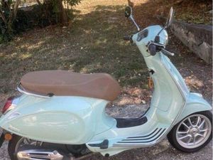 VESPA PRIMAVERA 50