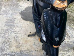 SCOOTER PEUGEOT V-CLIC