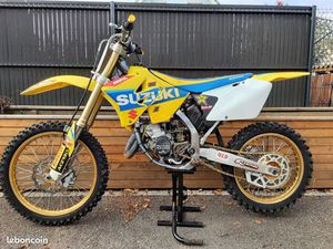 SUZUKI RM 125