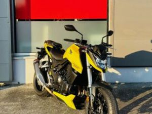 HONDA CB 750 HORNET 2024 750 CM3 | MOTO ROADSTER | 13 500 KM | JAUNE | 49070 BEAUCOUZE