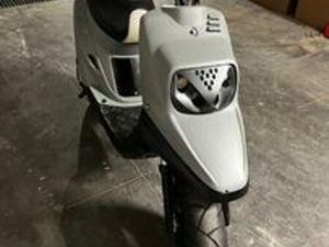 YAMAHA ALTRO MODELLO - 1998