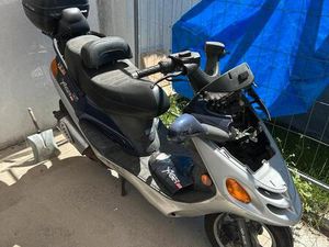 KYMCO YAGER ROLLER – DEFEKT – AN BASTLER ZU VERKAUFEN