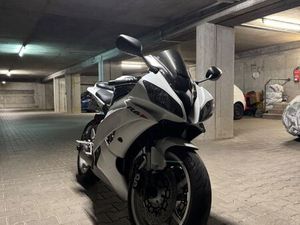 YAMAHA R6 RJ15