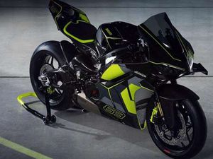 DUCATI PANIGALE V4 S LAMBORGHINI ZWART