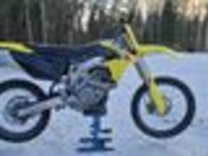 VARAOSIA MUKAAN HURJASTI!