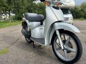 APRILIA SCARABEO 50 RESTYLING