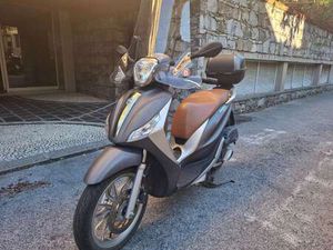 PIAGGIO MEDLEY 150 ABS GRIGIO