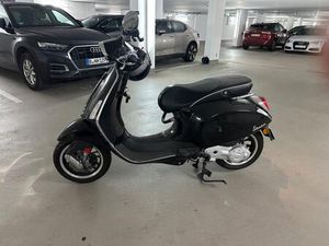 PIAGGIO VESPA SPRINT 50 4-TAKT ROLLER SCHWARZ