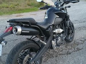 MOTA YAMAHA MT 03 660 ACEITO CARRO SANTA EUFÉMIA E BOA VISTA