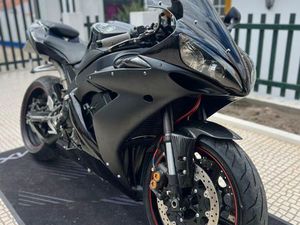 YAMAHA R1 2006 DISPONIVEL QUINTA DO CONDE