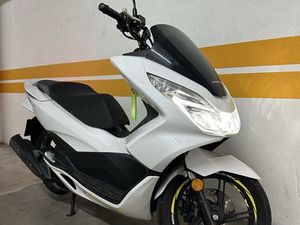 HONDA PCX 125 13MIL KLMS PARQUE DAS NAÇÕES