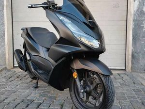 HONDA PCX 125 CC PONTINHA E FAMÕES