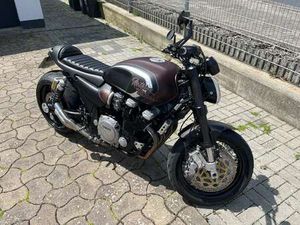 YAMAHA XJR 1200