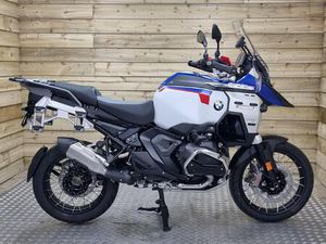 BMW R 1300 GS ADVENTURE TE 1300 CC