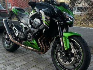 KAWASAKI Z800 - 13.900KM, 113 PS , FRISCH GEWARTET