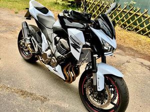 KAWASAKI Z800 ABS