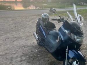 SUZUKI BURGMAN 400 DOINWESTOWANY ŚWIECIE