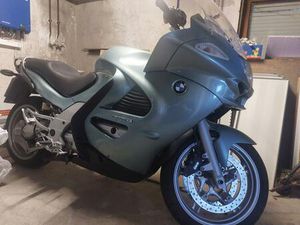 BIETE BMW K 1200 GT MIT SEHR WENIG KM. FAST NEUWERTIG.