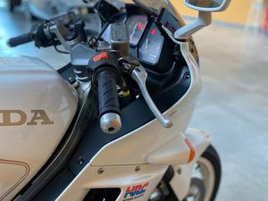 HONDA VFR RC 24