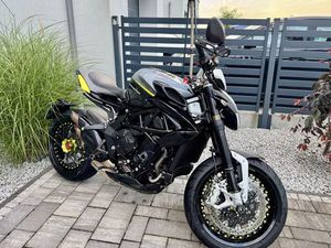 MV AGUSTA 800RR DRAGSTER WYMIANA ZA ALFA GIULIA/ STELVIO SIEDLISKA
