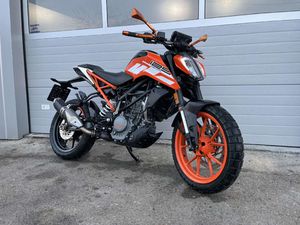 KTM DUKE 125 CC →