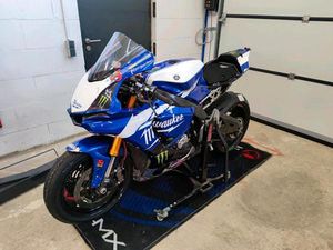 YAMAHA R1 RN32 RACE-BIKE RENNSTRECKE RN65 MOTOR ÖHLINS OZ FELGEN