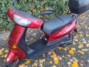 YAMAHA ZEST 50 MOTORROLLER 50KM/H ZULASSUNG 1.HAND