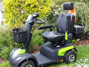 ELEKTROSCOOTER COMET PRO