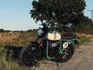 ROYAL ENFIELD BEAR 650 - 3.600KM, SCHECKHEFT, TÜV 04/27, GARANTIE