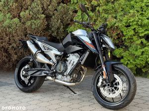 KTM DUKE