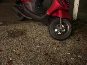 PIAGGIO ZIP 2T 125CC — SCOOTERS | PIAGGIO — MARKTPLAATS