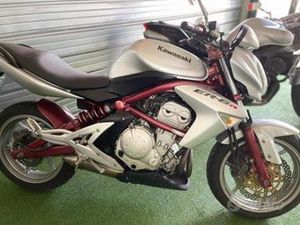 KAWASAKI ER 6N - 2007 GUARDA LA VETRINA MOTO