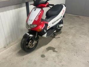 GILERA RUNNER 50CC 2T SCOOTER DUITSE PAPIEREN — SCOOTERS | SYM — MARKTPLAATS