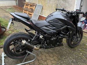 SUZUKI GSX-S 750