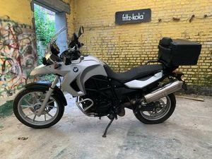 ② BMW F650GS TWIN CYLINDER DE 2010(IDENTIQUE À LA BMW F800 GS)