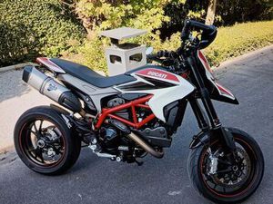 ② DUCATI HYPERMOTARD 821SP SLECHTS 14500 KM