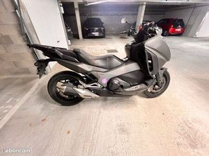 HONDA INTÉGRA 750 DE 10/2017